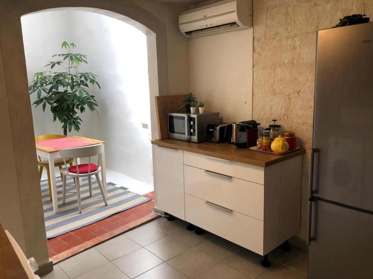 אביניון Le Triplex Les Halles Intra Muros מראה חיצוני תמונה